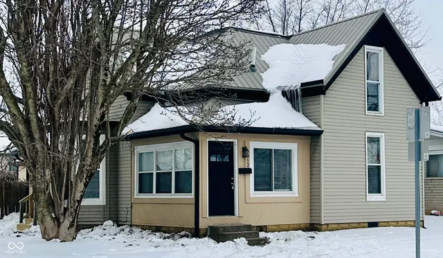 $249,900 | 32 North McCullum Street, Knightstown, IN 46148