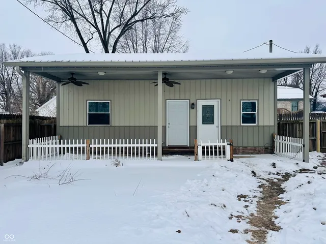 $249,900 | 32 North McCullum Street, Knightstown, IN 46148