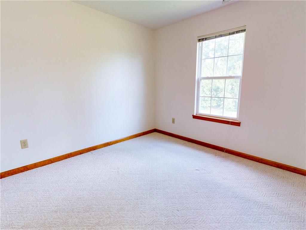 5745 Misty Ridge Drive Indianapolis, IN 46237 - Photo 15 of 25 Gallery Image 15