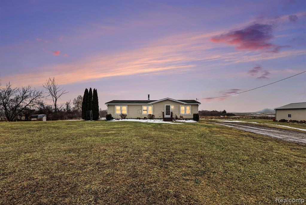 12509 Norman Road Yale, MI 48097 - Photo 1 of 25