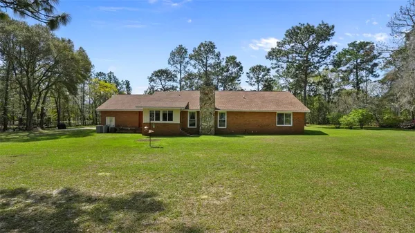 $330,000 | 207 South Forest Drive, Jesup, GA 31545