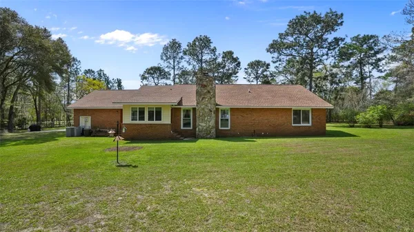 $330,000 | 207 South Forest Drive, Jesup, GA 31545