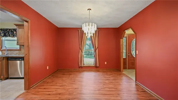 $330,000 | 207 South Forest Drive, Jesup, GA 31545