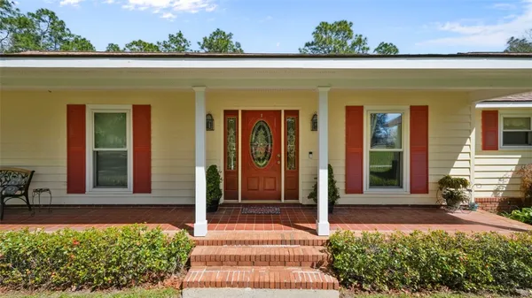 $330,000 | 207 South Forest Drive, Jesup, GA 31545