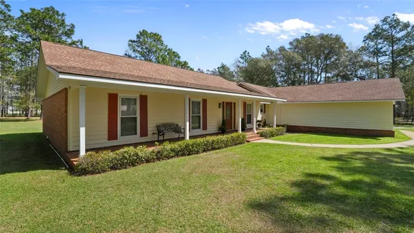 $330,000 | 207 South Forest Drive, Jesup, GA 31545
