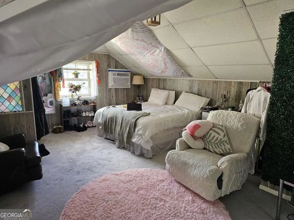 $1,150 | 2111 Fairhaven Circle Northeast, Unit UPSTAIRS, Atlanta, GA 30305