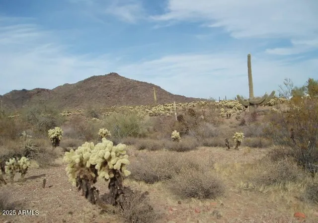 a view of a sky view