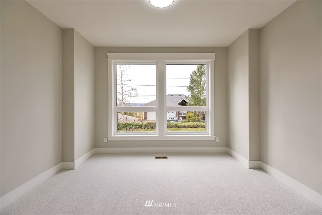1401 North 36th Street Renton, WA 98056 - Photo 8 of 30