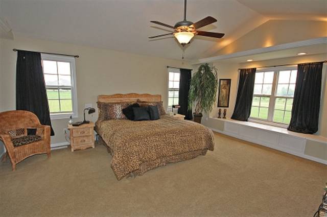 1514 Redbird Ridge Drive Metamora, IL 61548 - Photo 9 of 15 Gallery Image 9