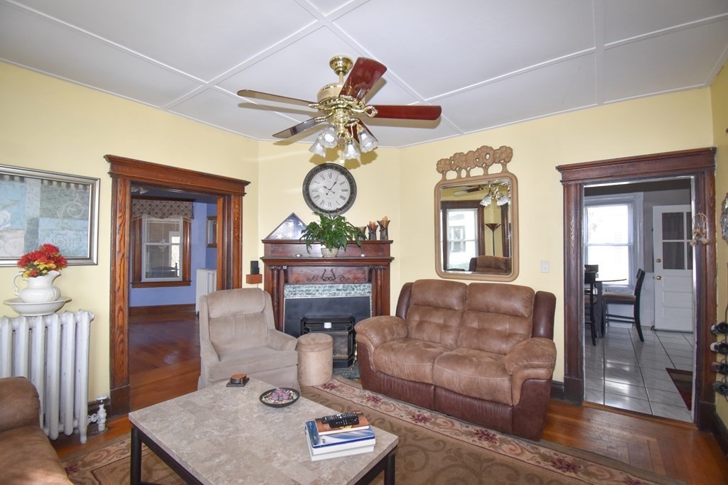 36 Maple Terrace West Springfield, MA 01089 - Photo 12 of 39