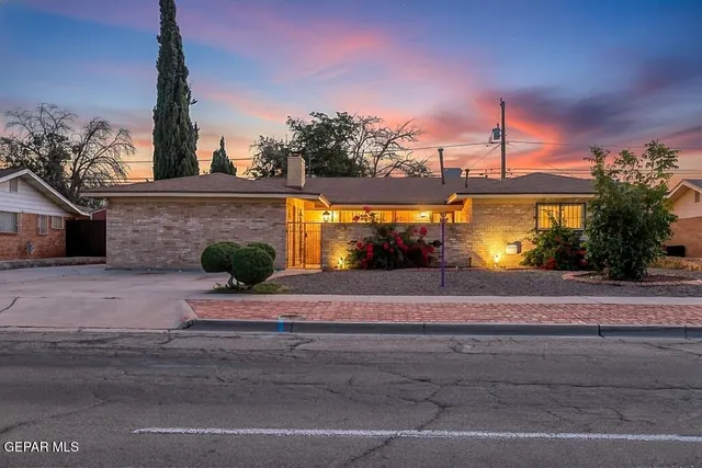 $299,999 | 3028 Wedgewood Drive, El Paso, TX 79925