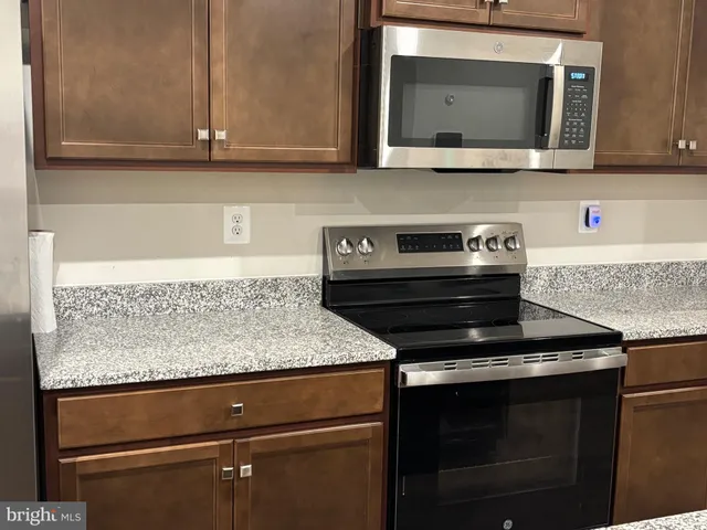 $1,000 | 99 Bibury Street, Martinsburg, WV 25405