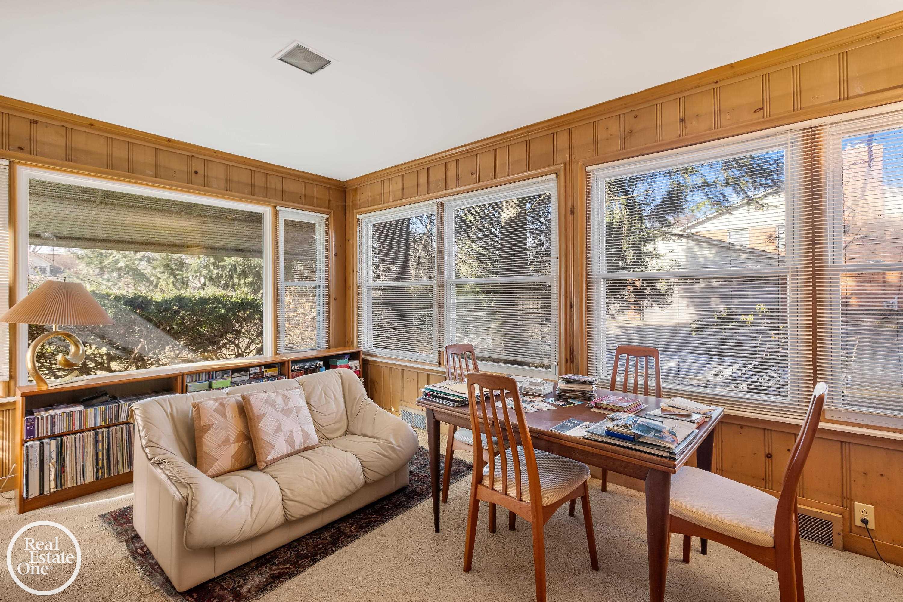 161 Stephens Road Grosse Pointe, MI 48236 - Photo 24 of 65 50169099-1BF07C3F-9240-4AF4-8289-4721667363C3.JPG