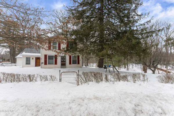 $149,800 | 2116 Route 67 Greenville Ny 12431, Leeds, NY 12451