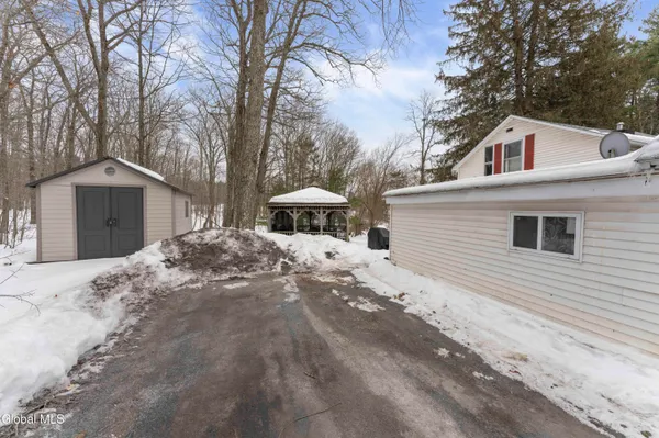 $149,800 | 2116 Route 67 Greenville Ny 12431, Leeds, NY 12451