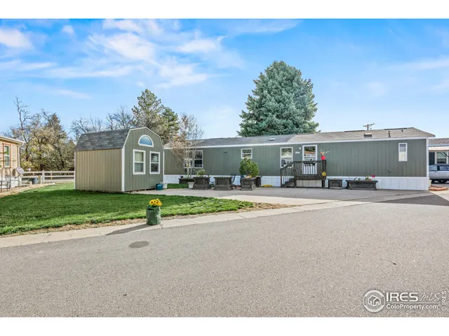 a house view with a outdoor space