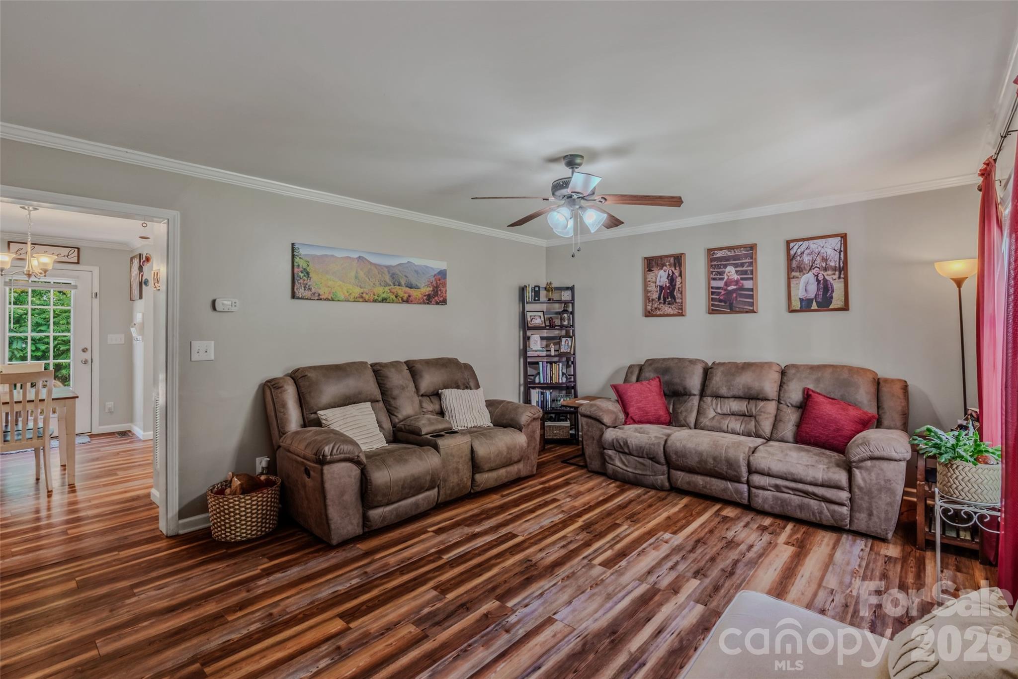 145 Wisconsin Avenue Elkin, NC 28621 - Photo 5 of 30