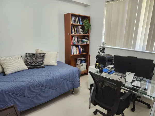 $479,000 | 9195 Fontainebleau Boulevard, Unit 6, Miami, FL 33172