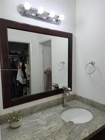 $479,000 | 9195 Fontainebleau Boulevard, Unit 6, Miami, FL 33172