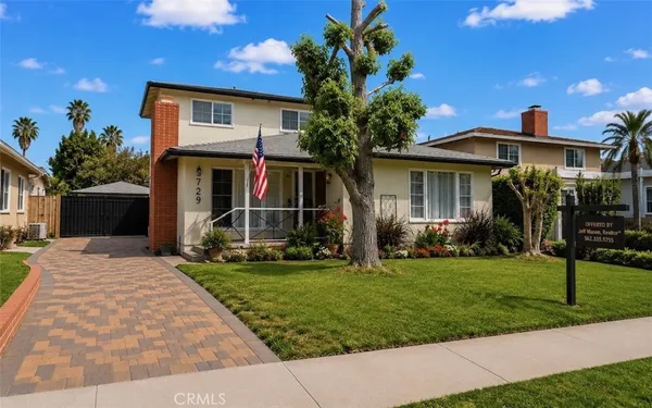 $1,395,000 | 3729 Weston Place, Long Beach, CA 90807