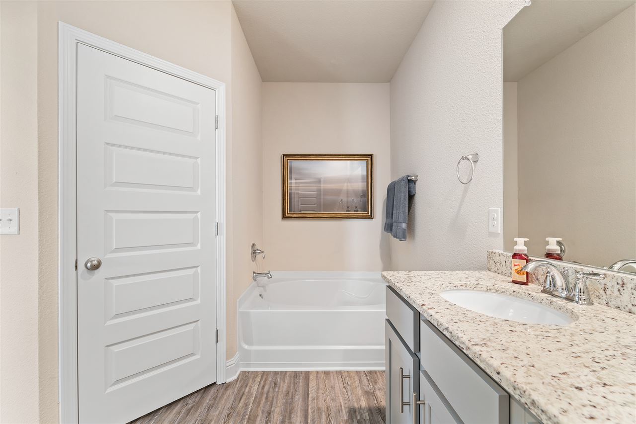 32121 Calder Court Daphne, AL 36527 - Photo 11 of 14
