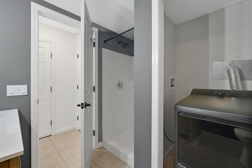188 Wollaston Street Springfield, MA 01119 - Photo 16 of 39