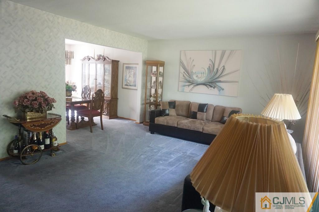 230 Winding Road Iselin, NJ 08830 - Photo 8 of 20 Gallery Image 8