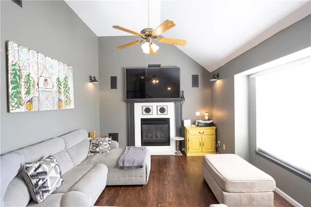 $320,000 | 320 Shenandoah Drive, Raymore, MO 64083