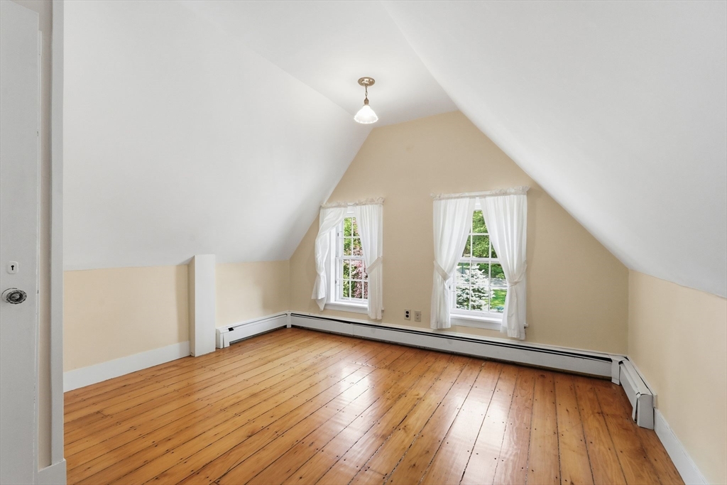 38 Round Hill Road Northampton, MA 01060 - Photo 30 of 42