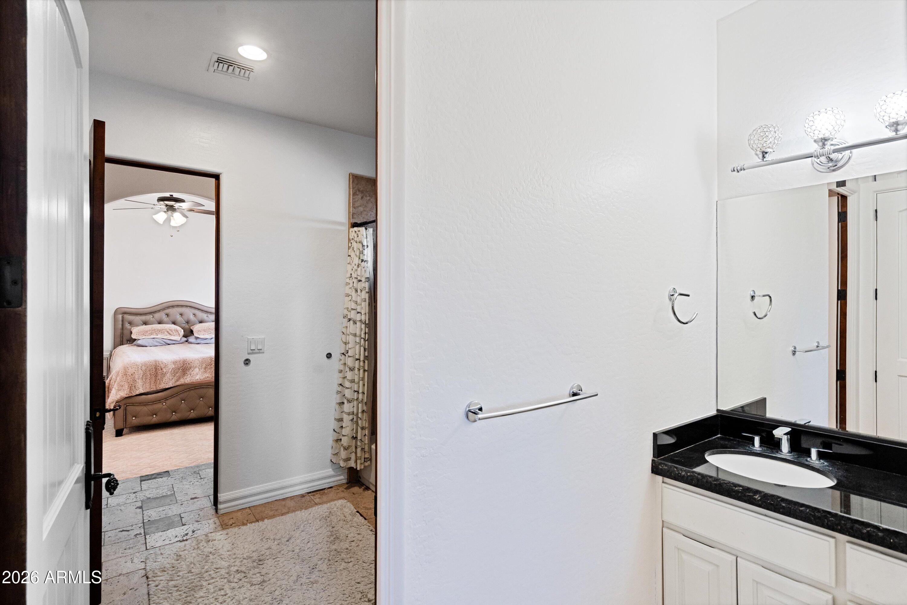 1823 West Maddock Road Phoenix, AZ 85086 - Photo 52 of 121 052-Bathroom 2
