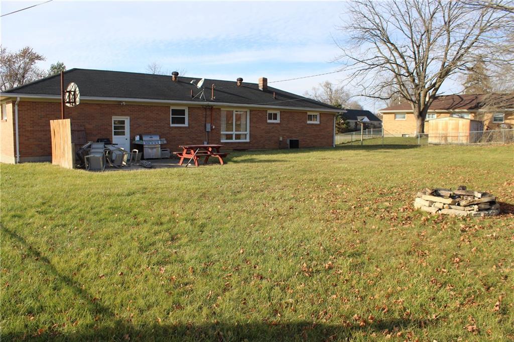 5108 West Ridgewood Road Springfield, OH 45503 - Photo 2 of 15