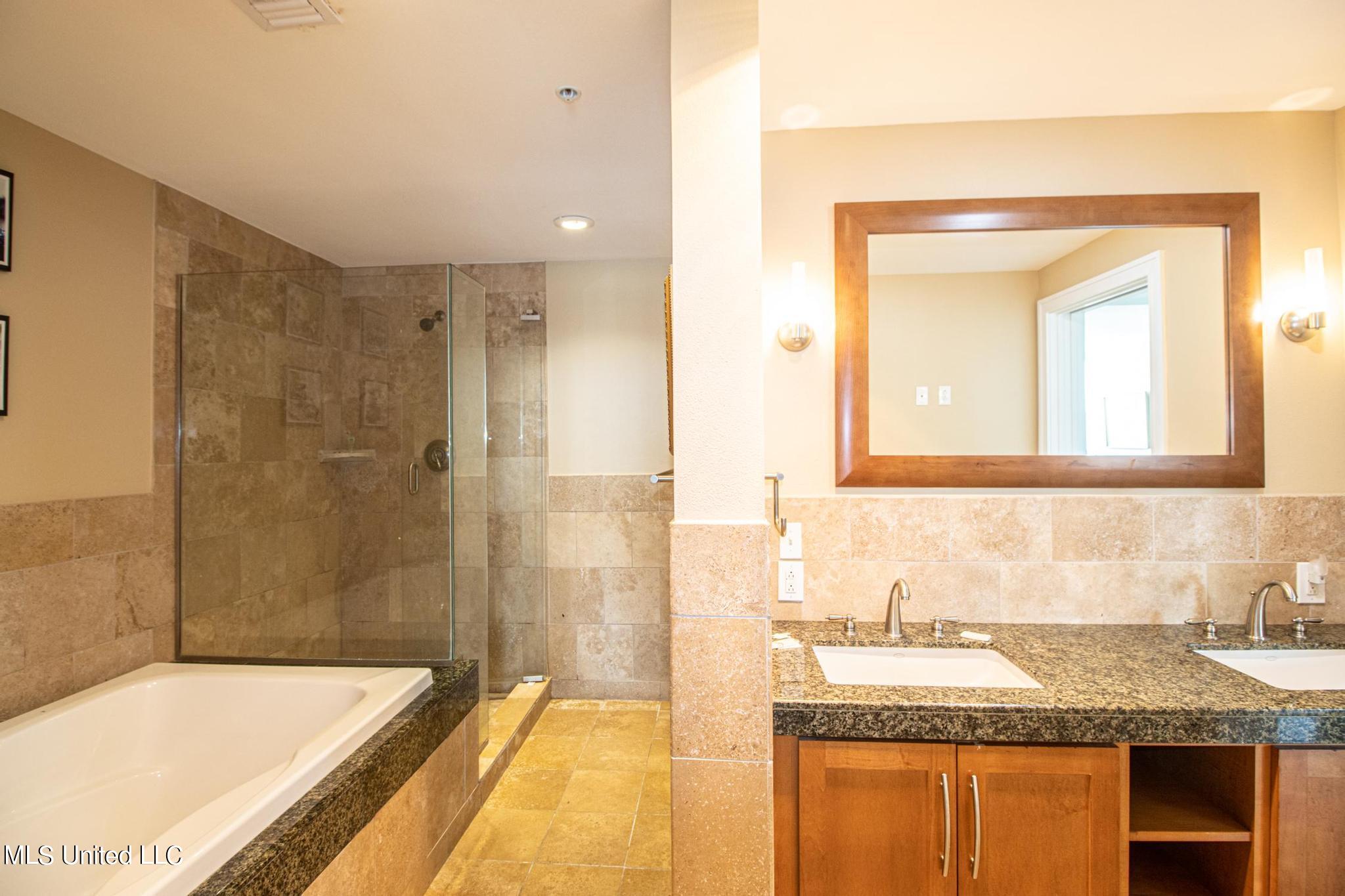 2060 Beach Boulevard, Unit 103 Biloxi, MS 39531 - Photo 12 of 17 OC103-53011