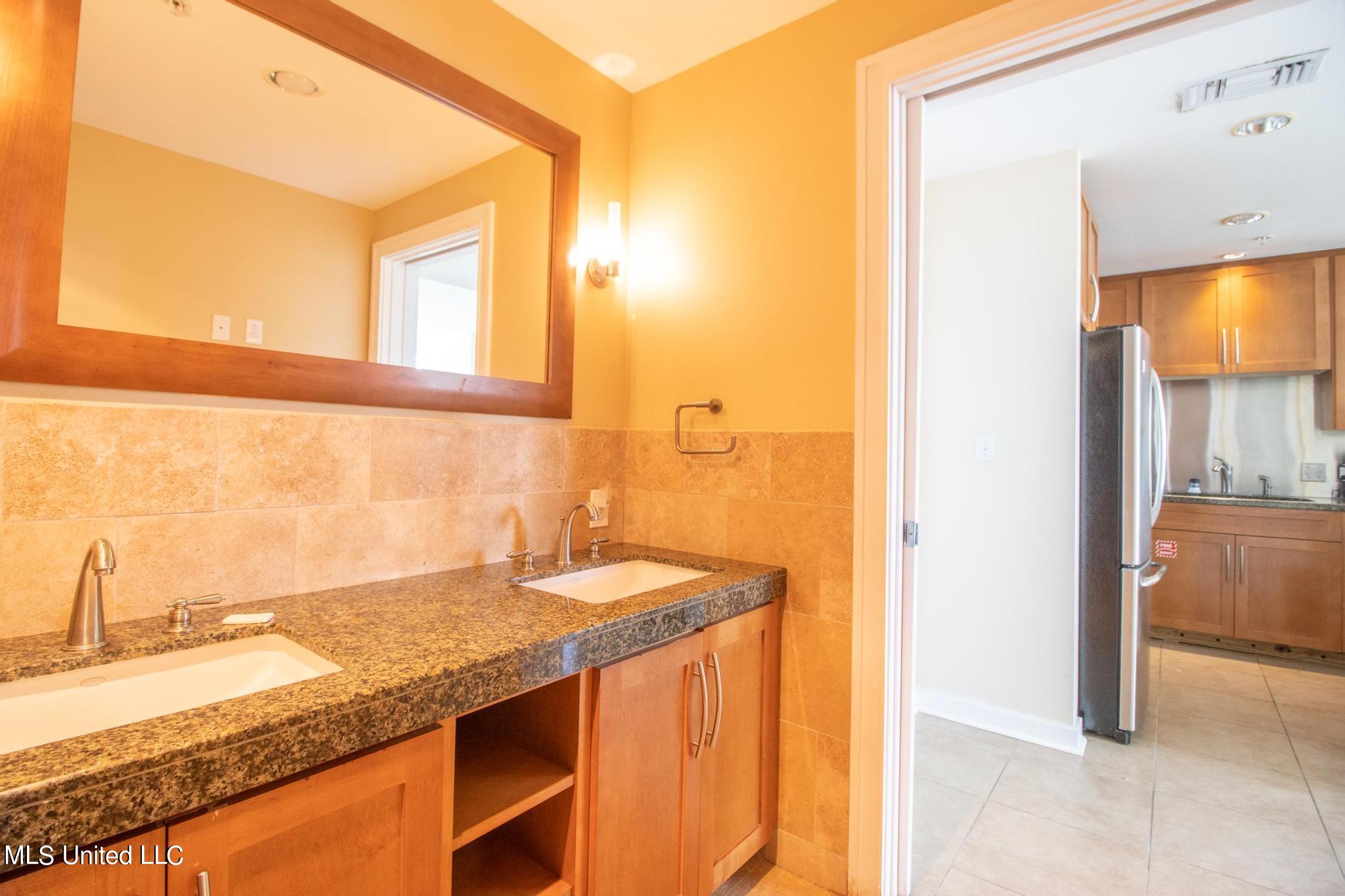 2060 Beach Boulevard, Unit 103 Biloxi, MS 39531 - Photo 14 of 17 OC103-53013