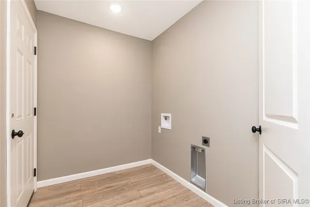 $238,000 | 633 West Cherry Street, Scottsburg, IN 47170