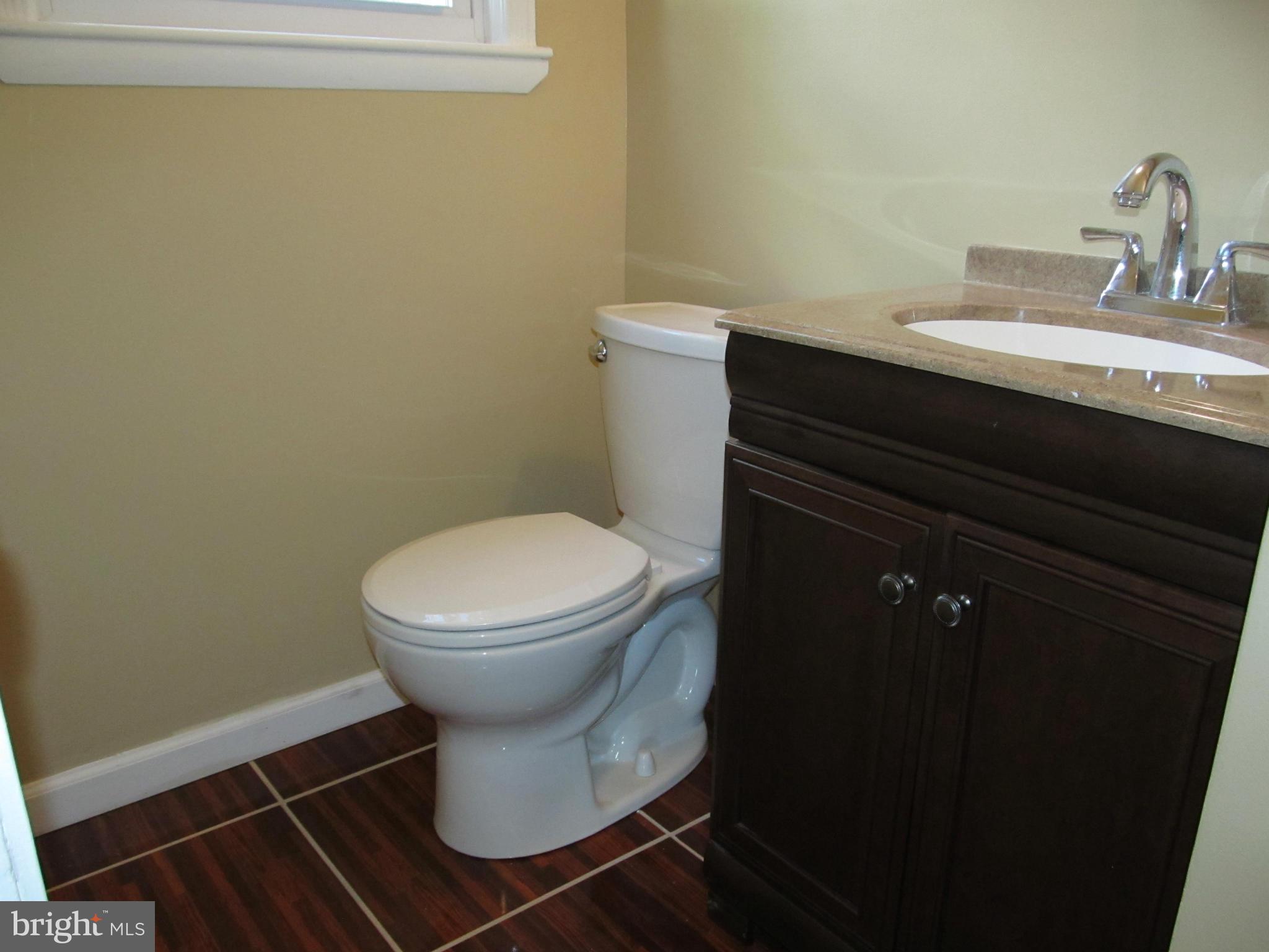 7304 Adelphi Road Hyattsville, MD 20783 - Photo 9 of 26 Bath
