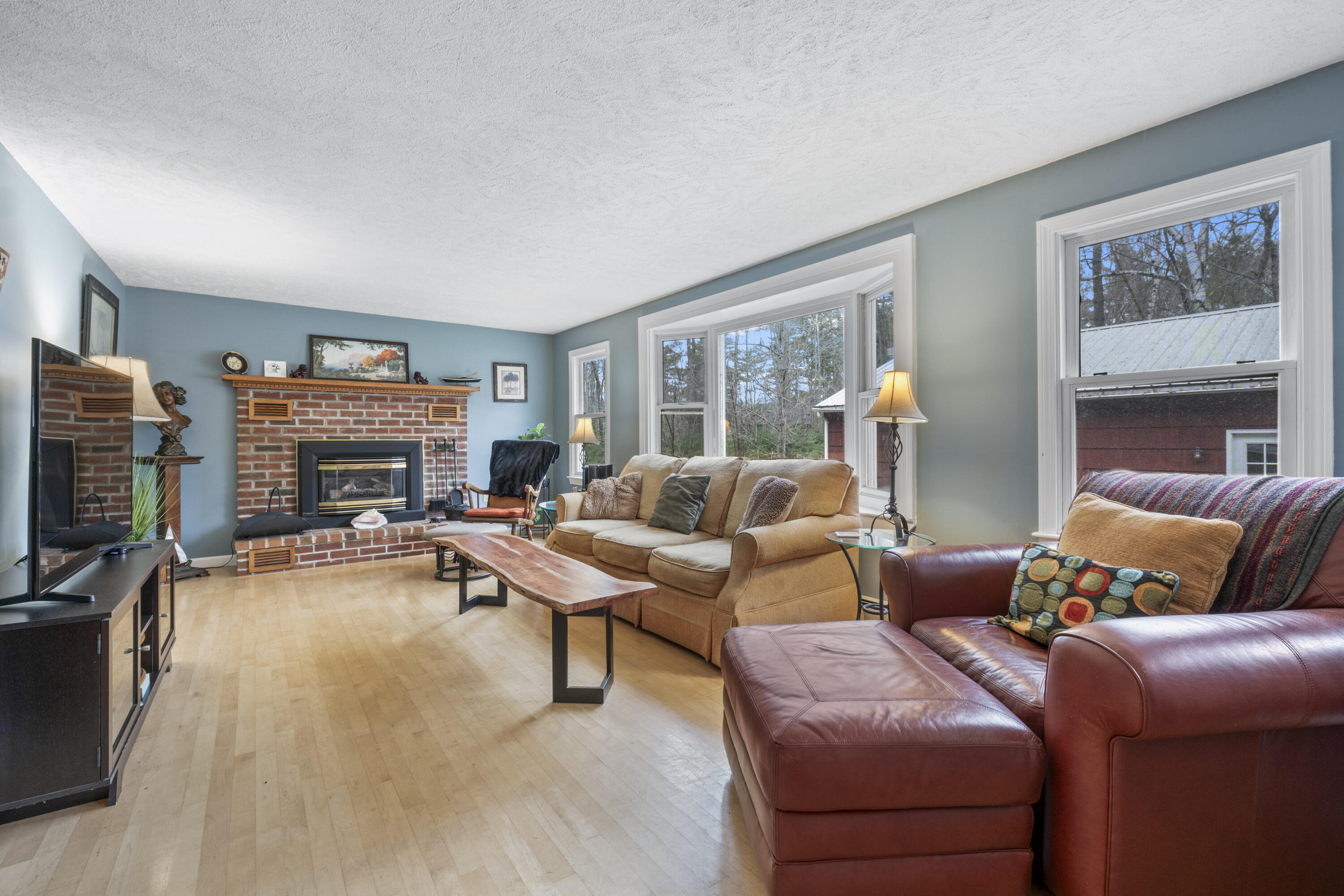 19 Black Island Road Oxford, ME 04270 - Photo 14 of 43 19 Black Island Rd_114