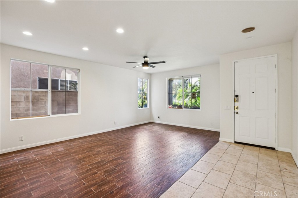 612 South Halliday Street Anaheim, CA 92804 - Photo 4 of 54