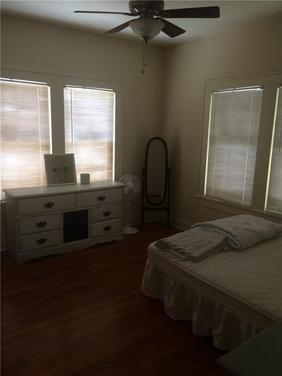 707 Graham Place Austin, TX 78705 - Photo 13 of 17