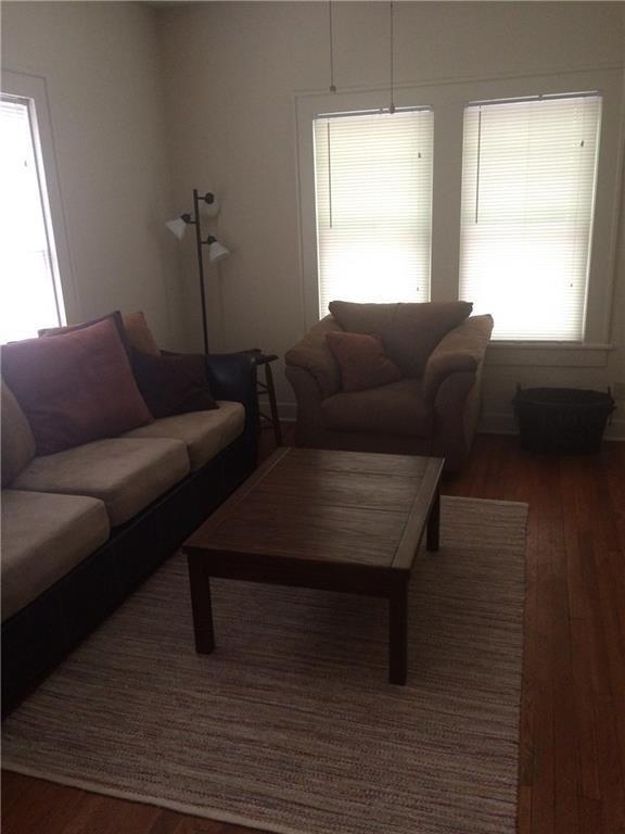 707 Graham Place Austin, TX 78705 - Photo 5 of 17