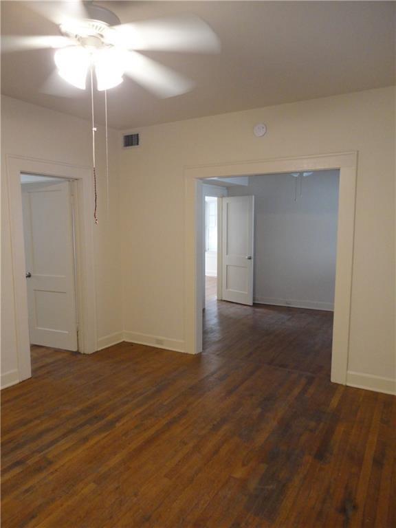 707 Graham Place Austin, TX 78705 - Photo 6 of 17