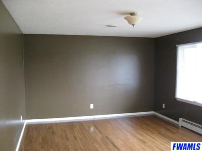 9146 Muldoon Road Fort Wayne, IN 46819 - Photo 2 of 5