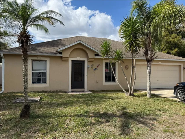 $260,000 | 8625 105th Avenue, Vero Beach, FL 32967