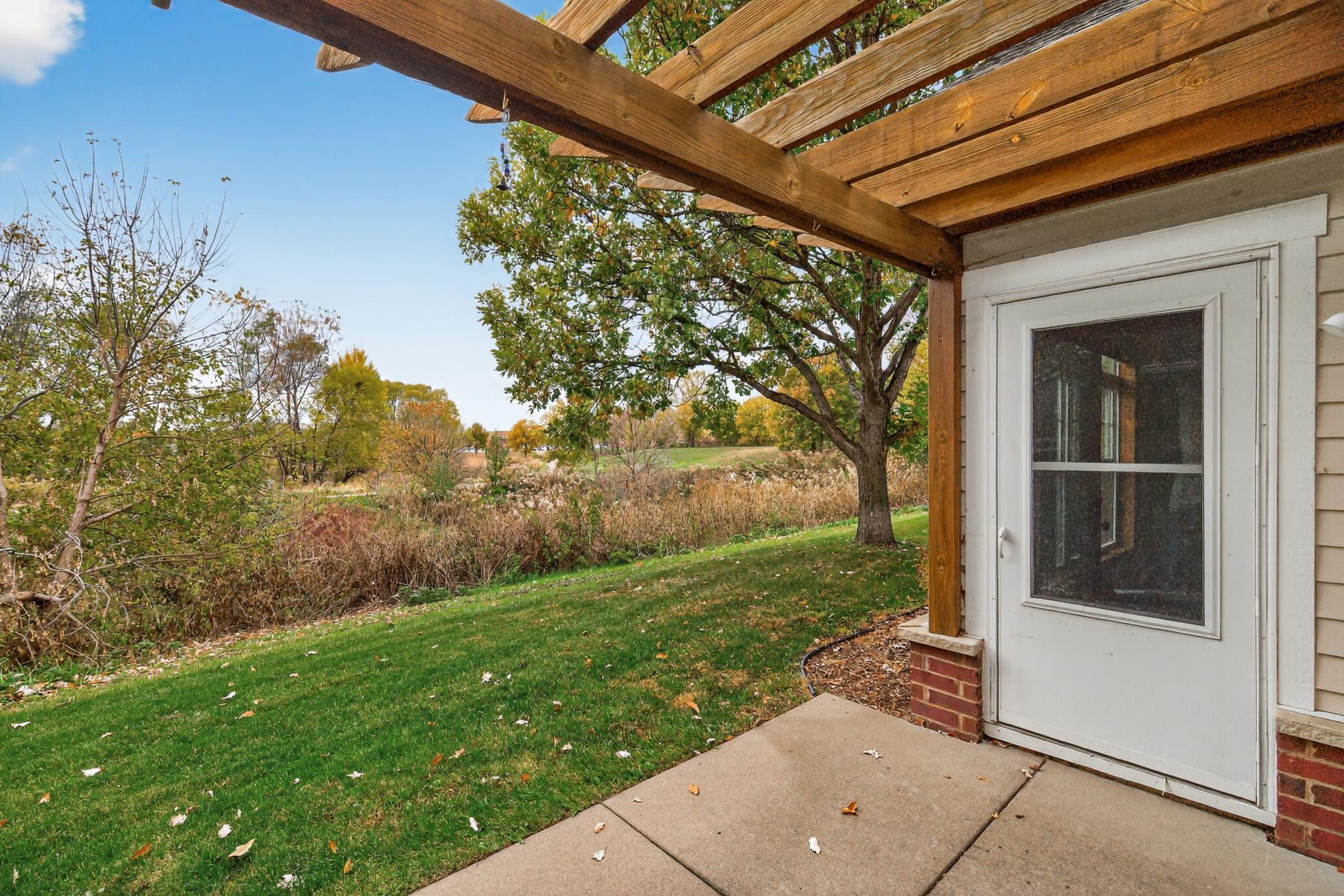 1099 Barclay Street St. Paul, MN 55106 - Photo 24 of 28