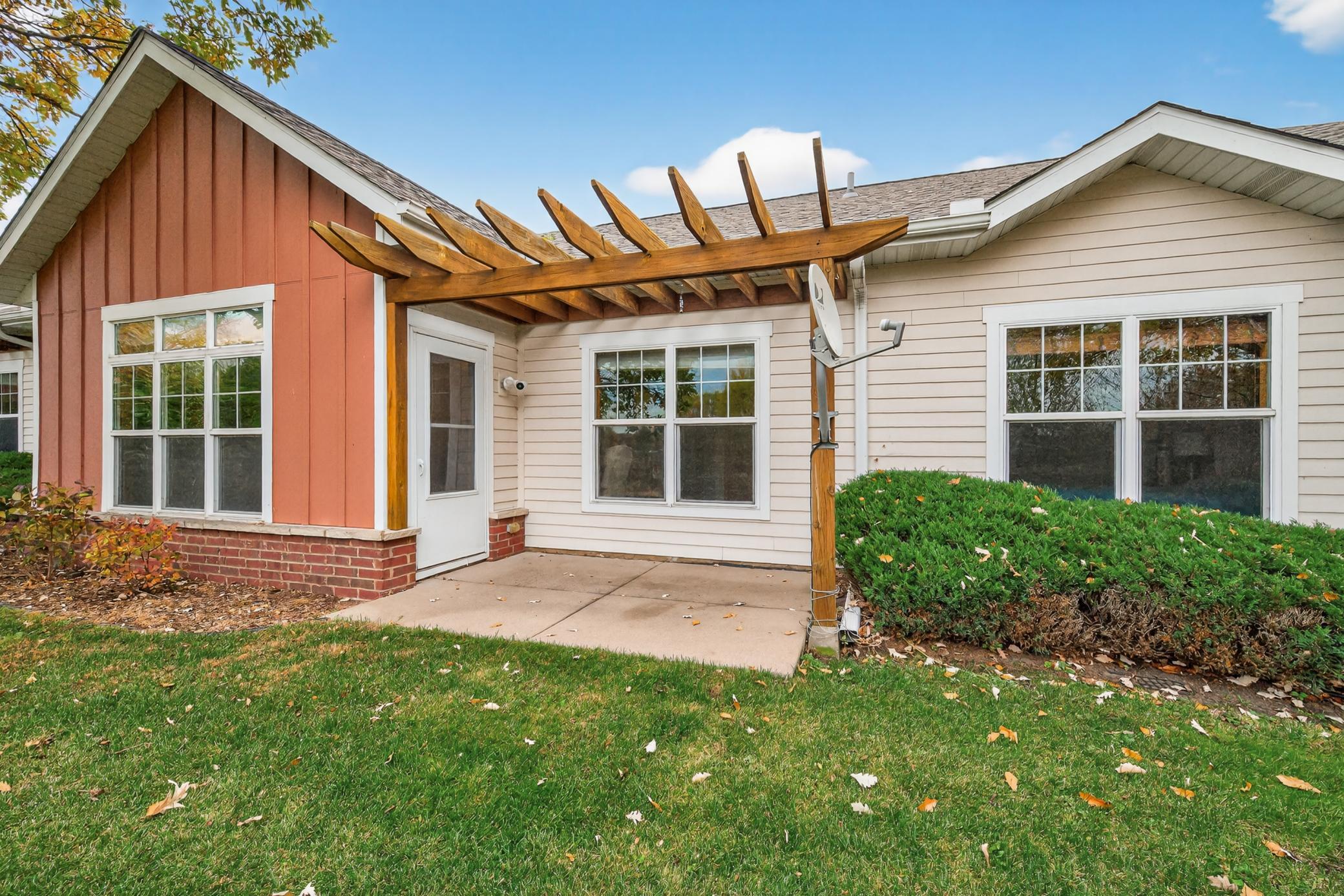 1099 Barclay Street St. Paul, MN 55106 - Photo 25 of 28