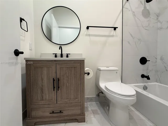 $3,200 | 1786 Southwest 9th Street, Unit 4, Miami, FL 33135