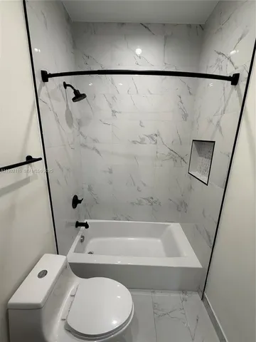 $3,200 | 1786 Southwest 9th Street, Unit 4, Miami, FL 33135