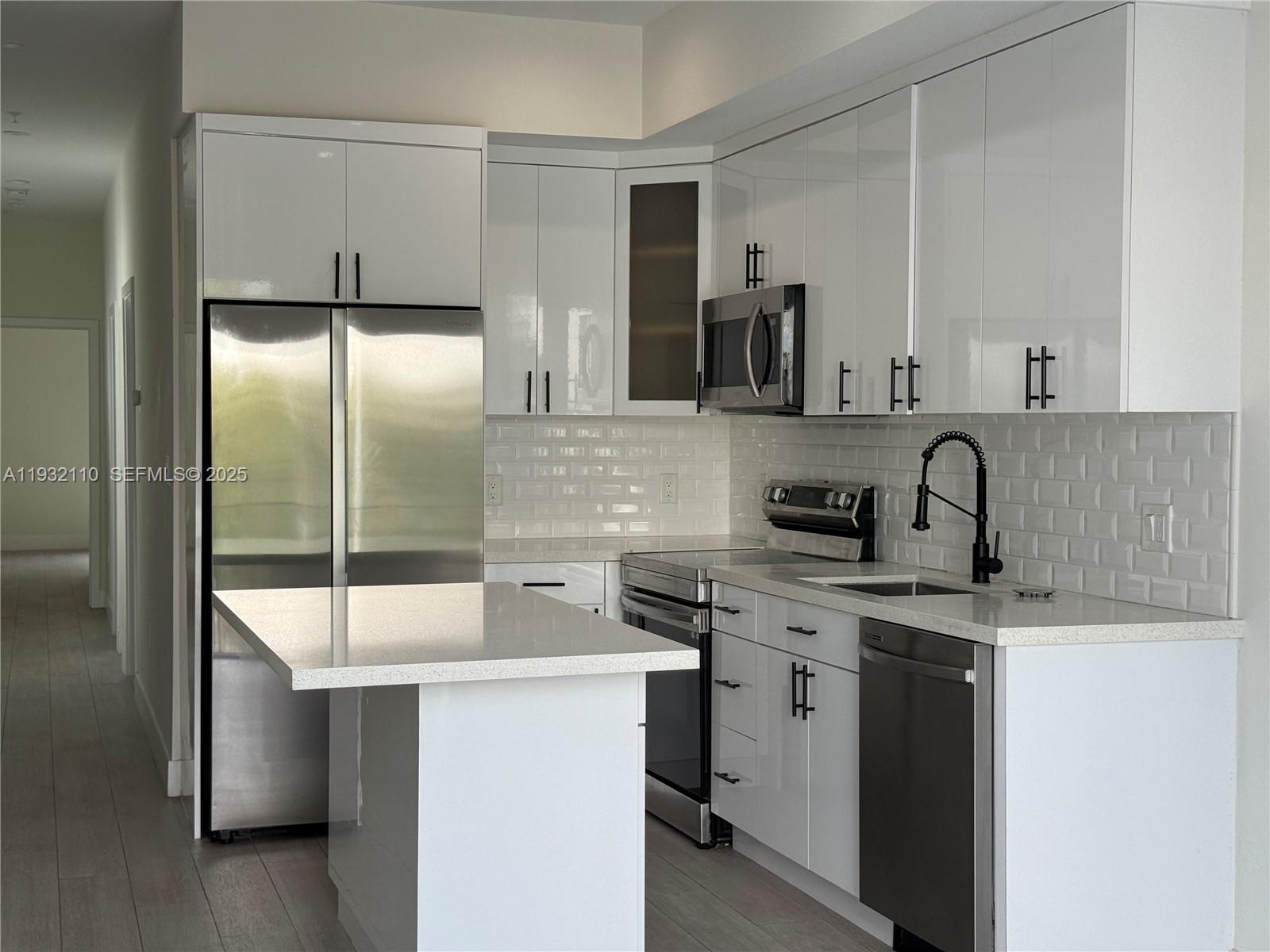 1786 Southwest 9th Street, Unit 4 Miami, FL 33135 - Photo 49 of 62