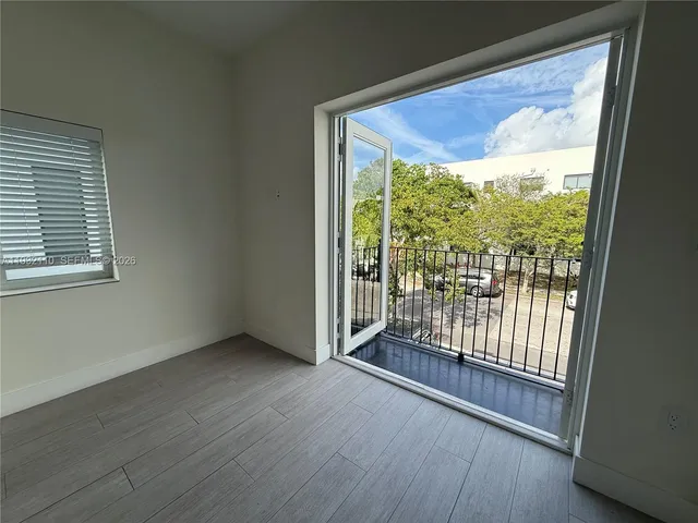 $3,200 | 1786 Southwest 9th Street, Unit 4, Miami, FL 33135