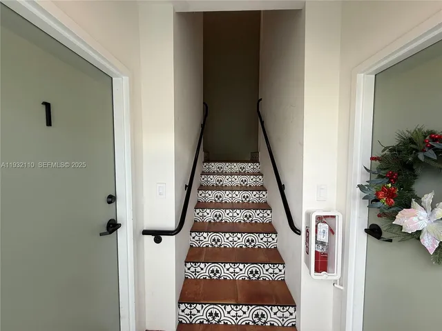 $3,200 | 1786 Southwest 9th Street, Unit 4, Miami, FL 33135