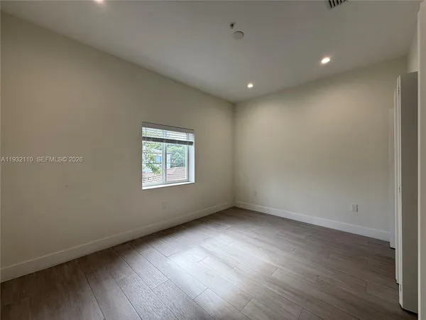 $3,000 | 1786 Southwest 9th Street, Unit 4, Miami, FL 33135